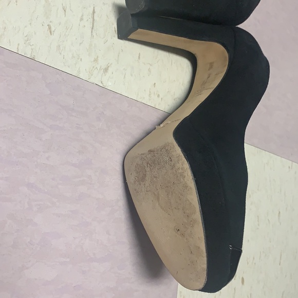 Pumps worn once - Picture 5 of 5